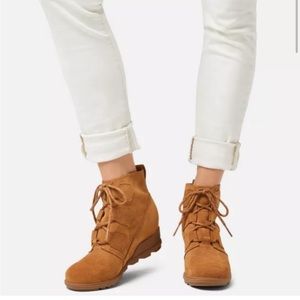 Evie Sorel lace boots